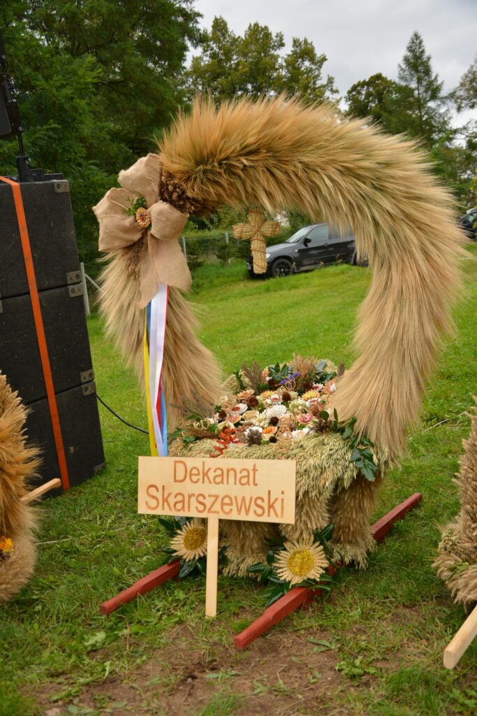 Wieniec dożynkowy (8)