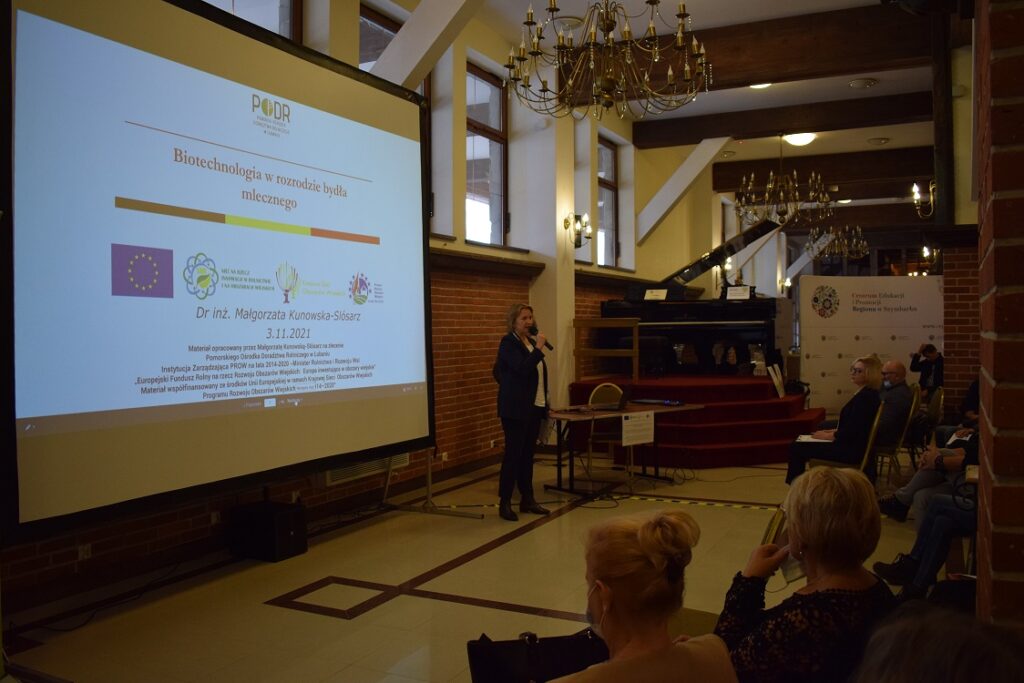 Przywitanie uczestników i otwarcie konferencji – z-ca dyrektora P. Ewa Szymańska
