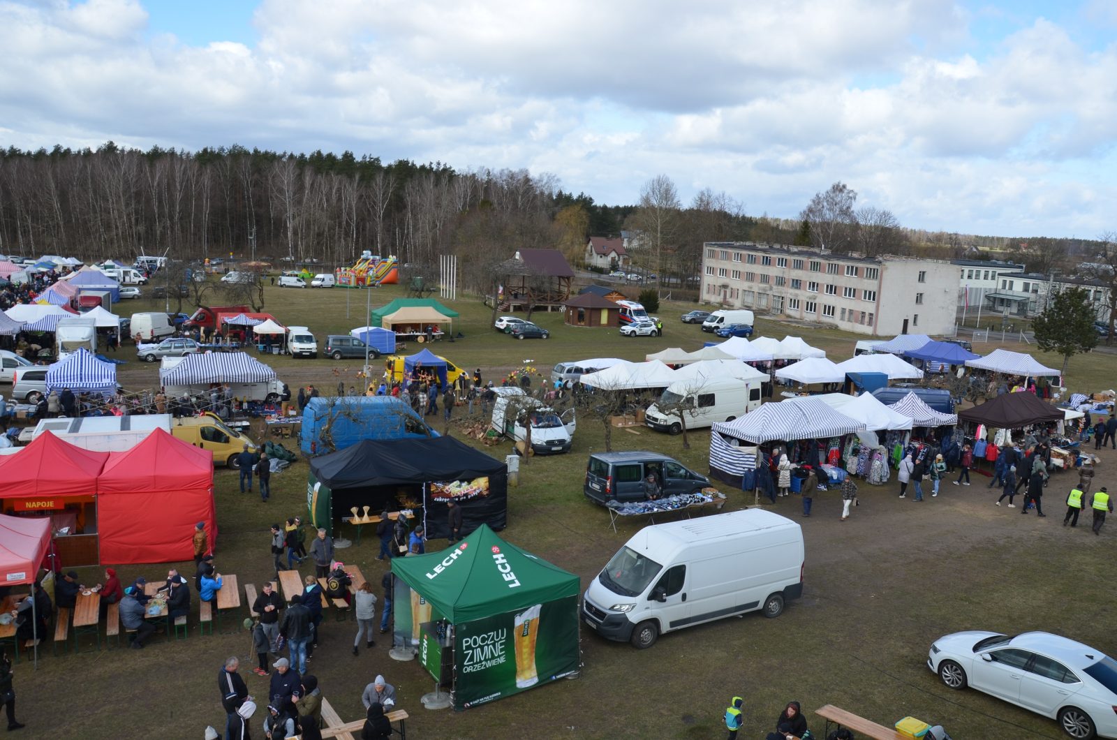 Stoiska wystawców na targach