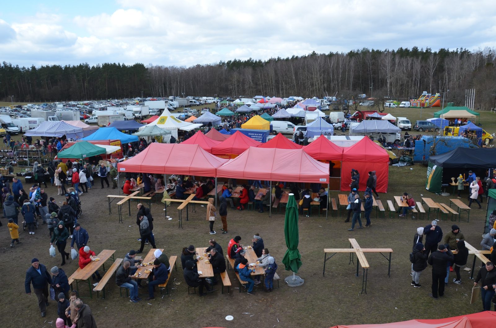 Stoiska wystawców na targach