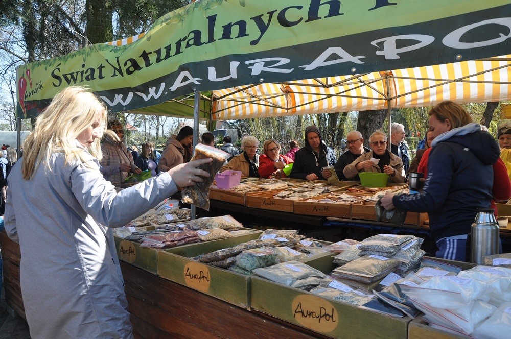 Stoiska wystawców na targach (14)