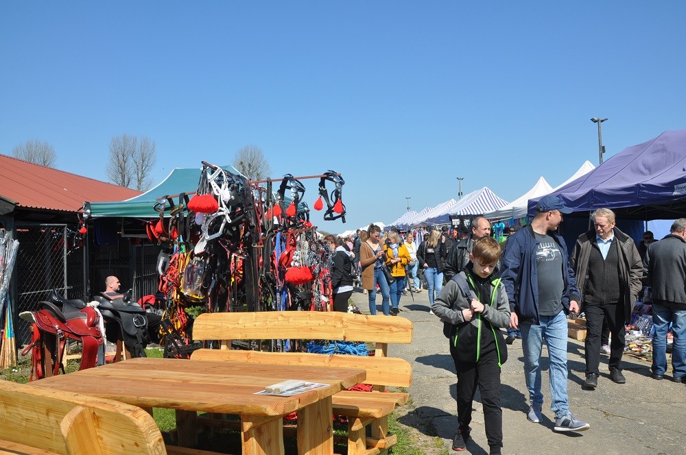 Stoiska wystawców na targach (44)