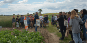 Uczestnicy Młodzieżowych Dni Pola