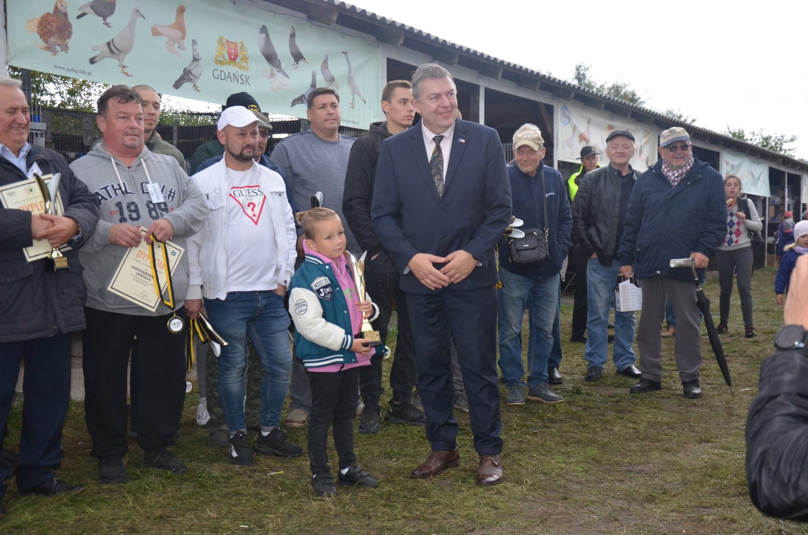 Wystawa gołębi rasowych
