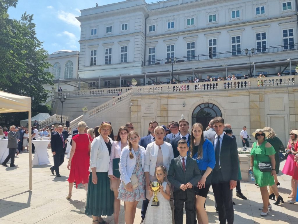 Laureaci krajowi w kategorii Rolnik Katarzyna i Arkadiusz Kropidłowscy (2)