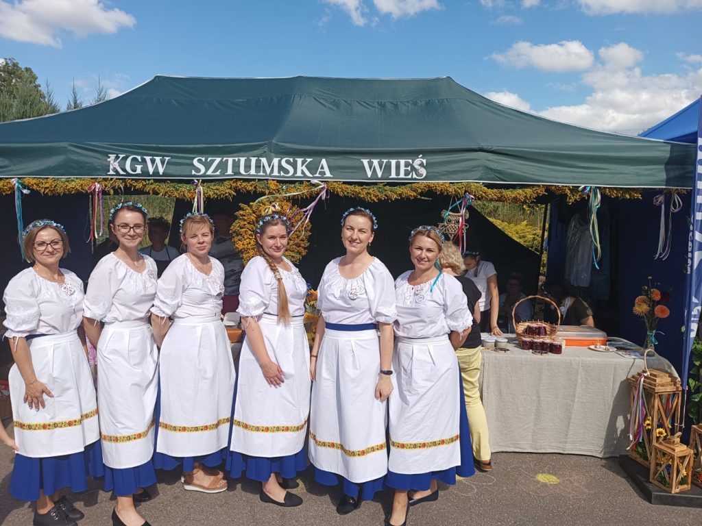 Uczestniczki konkursu Bitwa Regionów