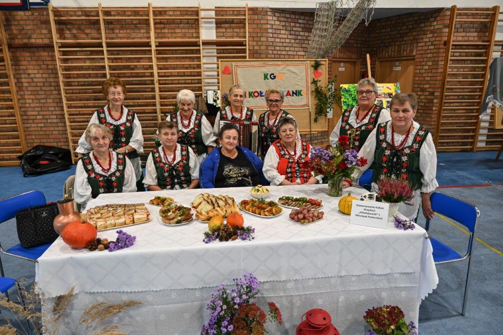 Stowarzyszenie Kobiet Wiejskich ,,Mikołajczanki''