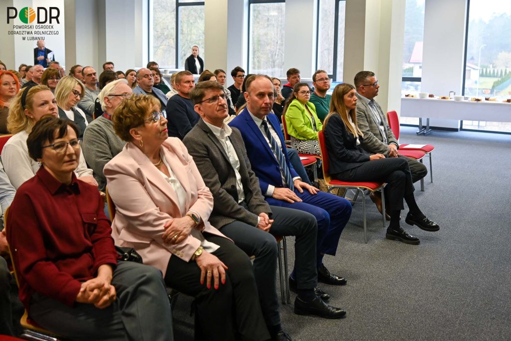 Dyrekcja PODR w Lubaniu wraz z wykładowcami podczas konferencji