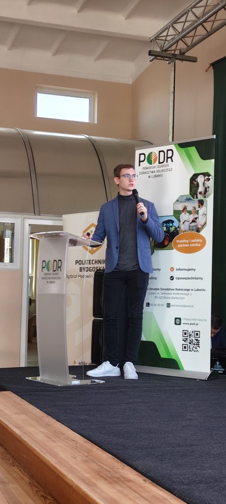 Pan Jakub Bielec student Politechniki Bydgoskiej -absolwent ZSZ w Barlewiczkach