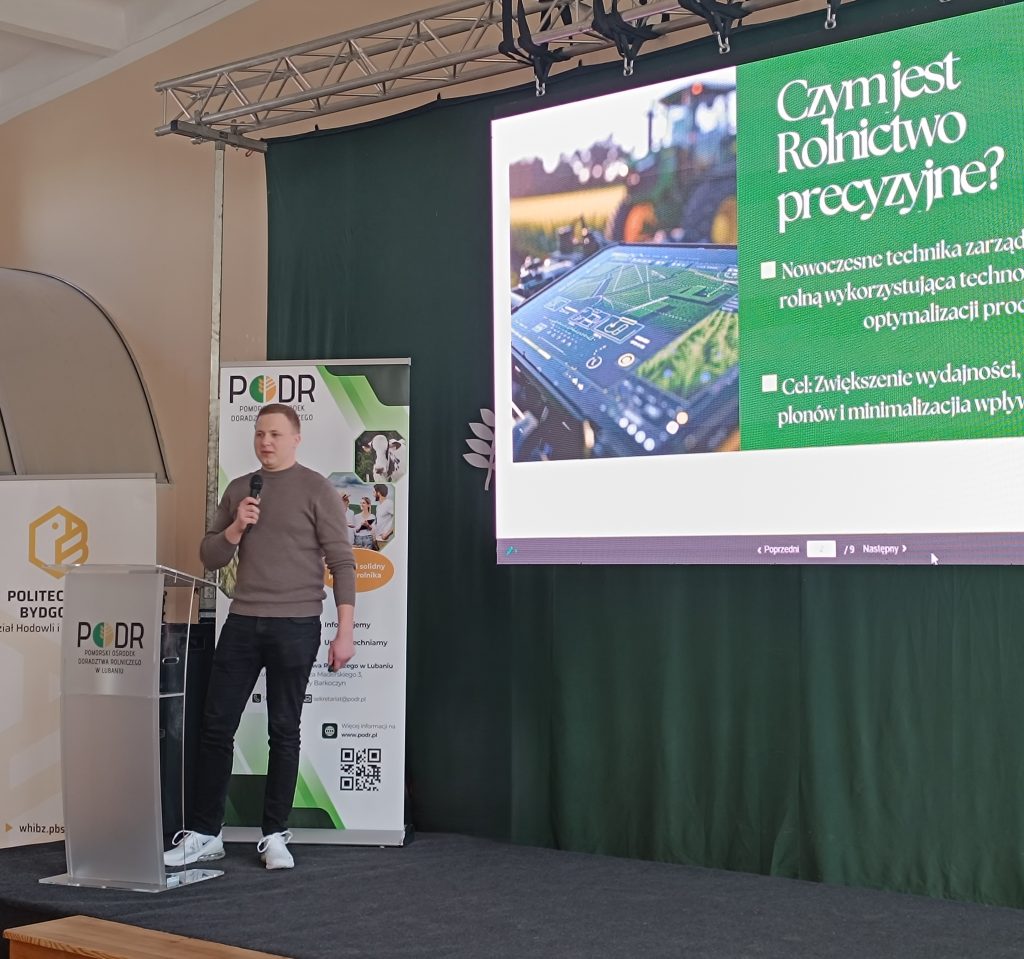 Pan Oskar Dominik student Uniwersytetu Przyrodniczego w Poznaniu absolwent ZSZ w Barlewiczkach